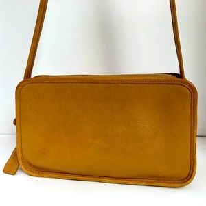 Coach Legacy East West Vintage 9164 Saddle Camel Brown Leather Shoulder Bag